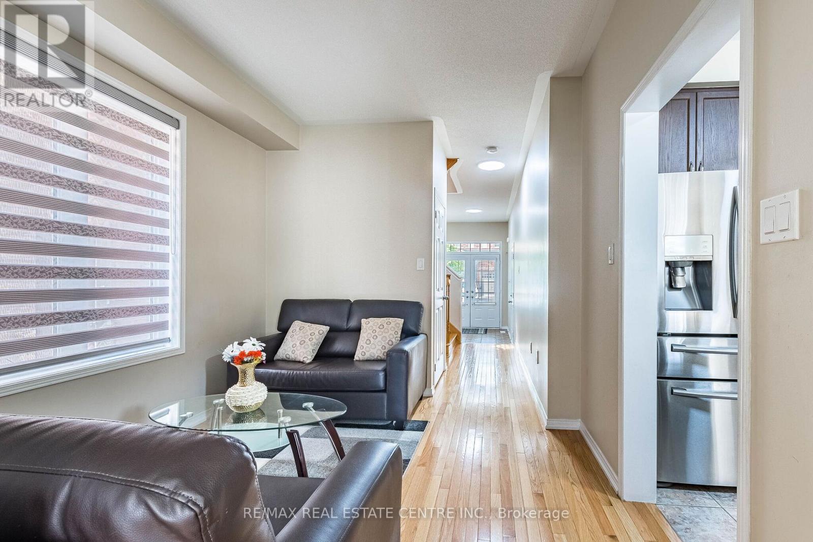7 Loftsmoor Drive, Brampton, Ontario  L6R 3R8 - Photo 10 - W13450094