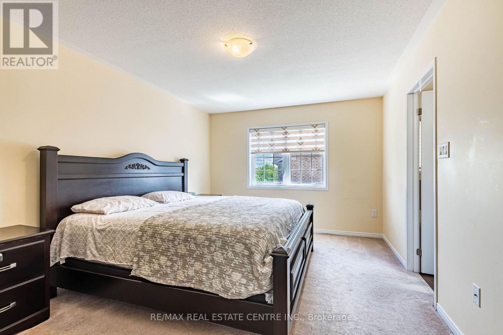 7 Loftsmoor Drive, Brampton, Ontario  L6R 3R8 - Photo 25 - W13450094