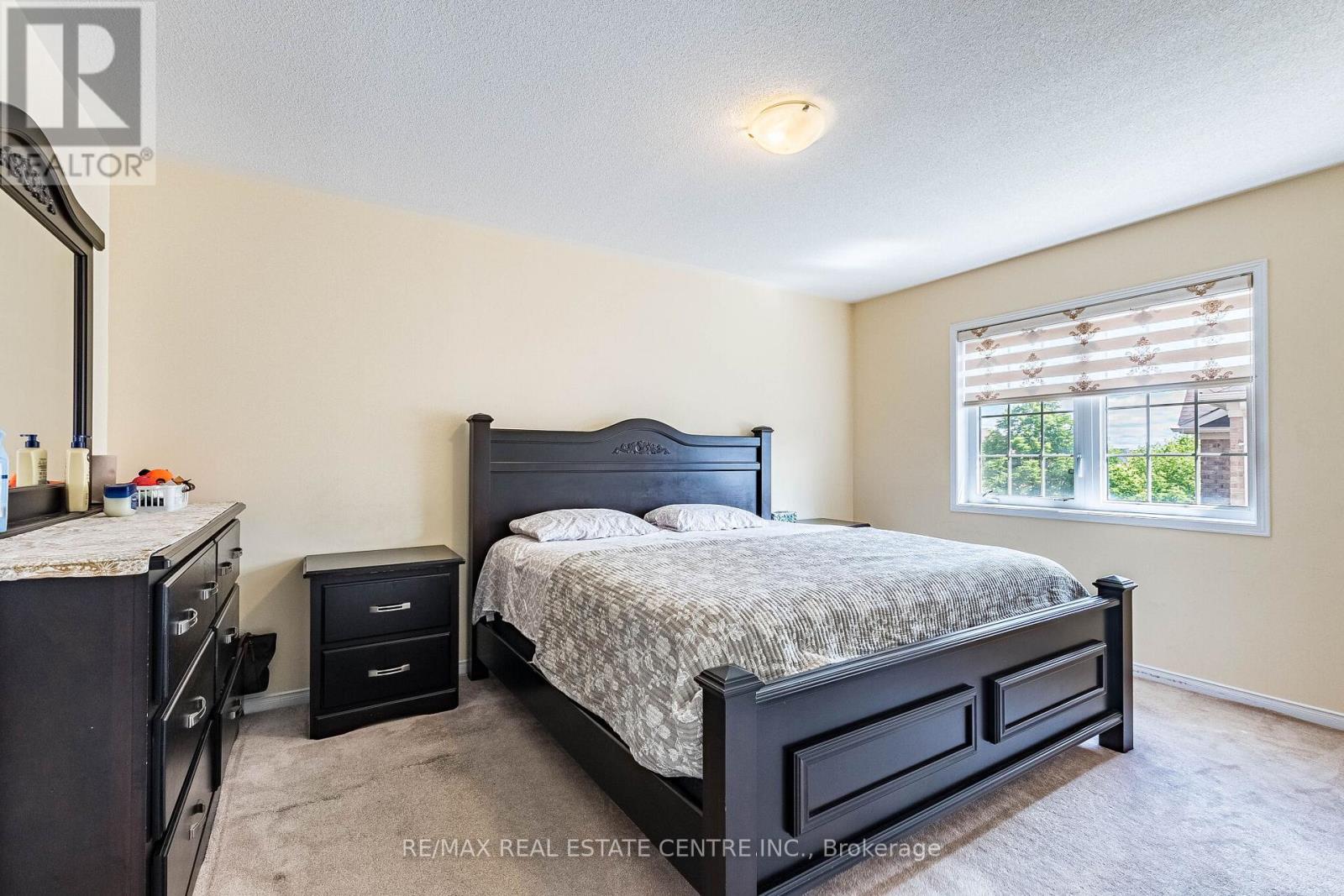 7 Loftsmoor Drive, Brampton, Ontario  L6R 3R8 - Photo 26 - W13450094