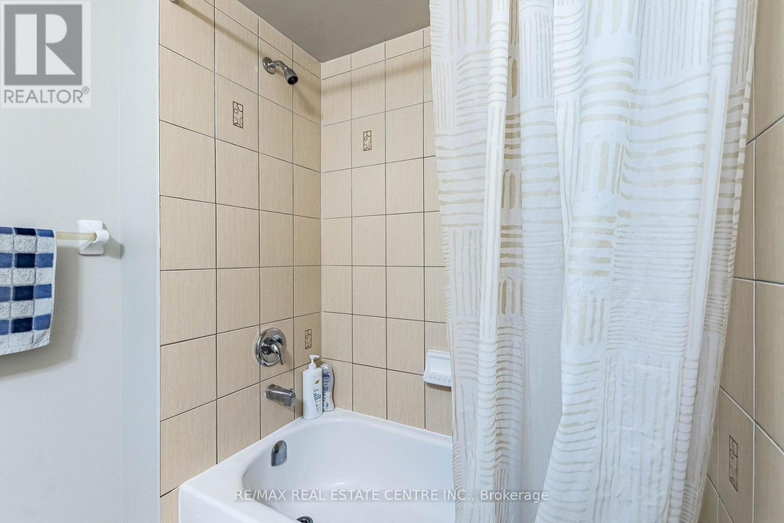 7 Loftsmoor Drive, Brampton, Ontario  L6R 3R8 - Photo 42 - W13450094
