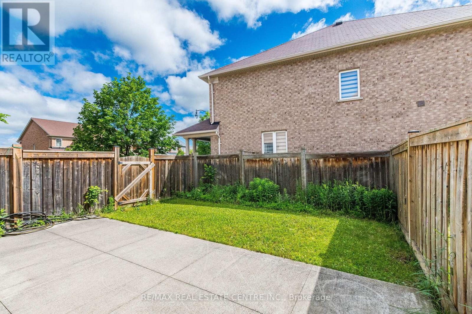 7 Loftsmoor Drive, Brampton, Ontario  L6R 3R8 - Photo 49 - W13450094