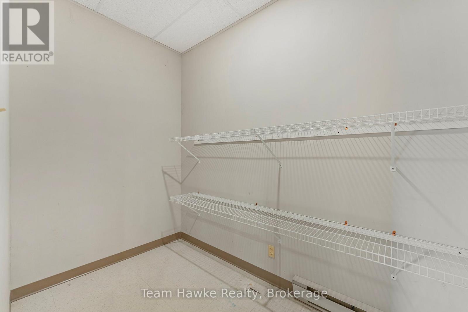 101 Main Street, Penetanguishene, Ontario  L9M 1S9 - Photo 18 - S13450354
