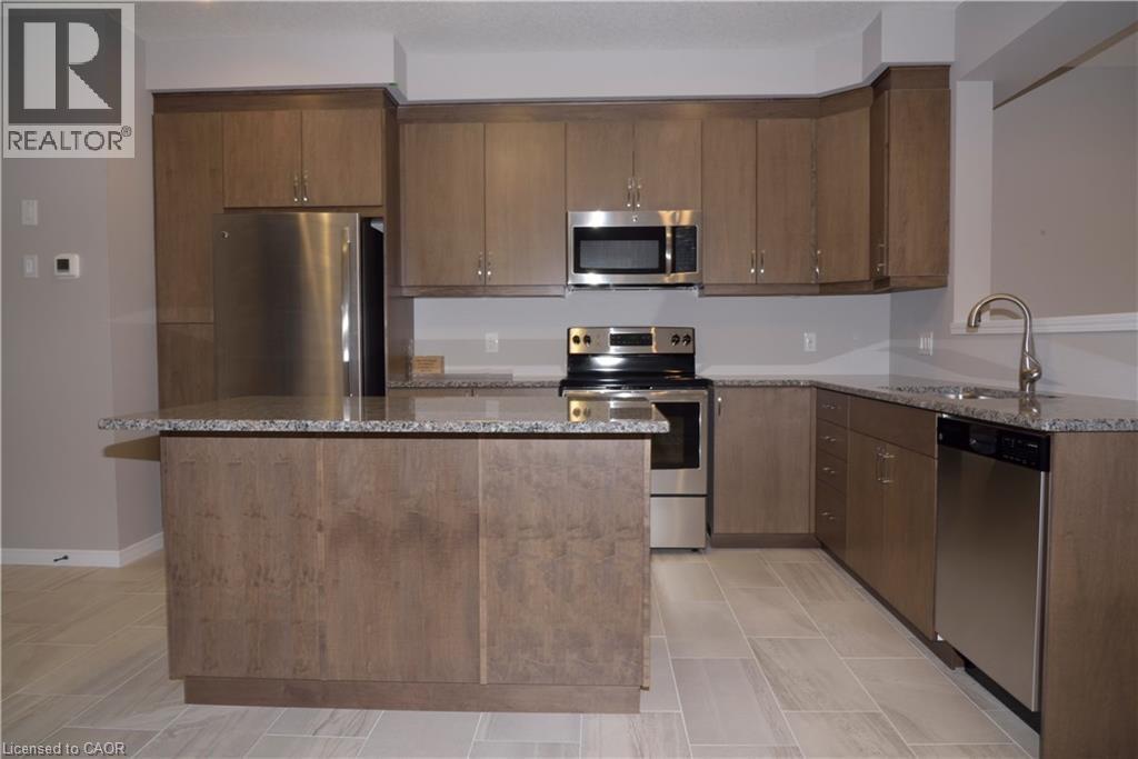 664 Blair Creek Drive, Kitchener, Ontario  N2P 0E7 - Photo 5 - 40840057