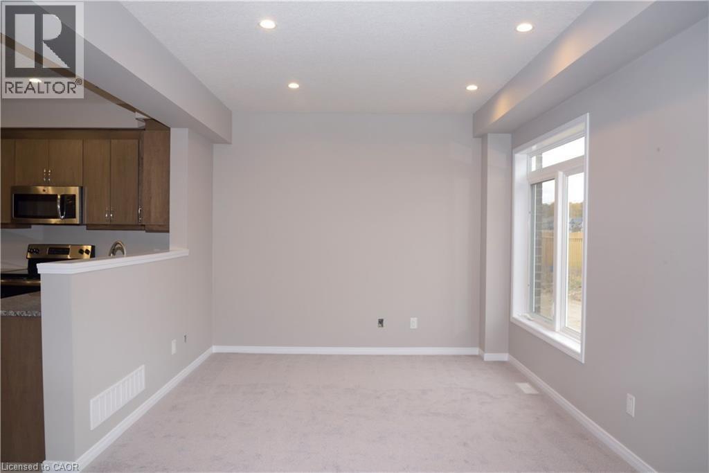 664 Blair Creek Drive, Kitchener, Ontario  N2P 0E7 - Photo 9 - 40840057