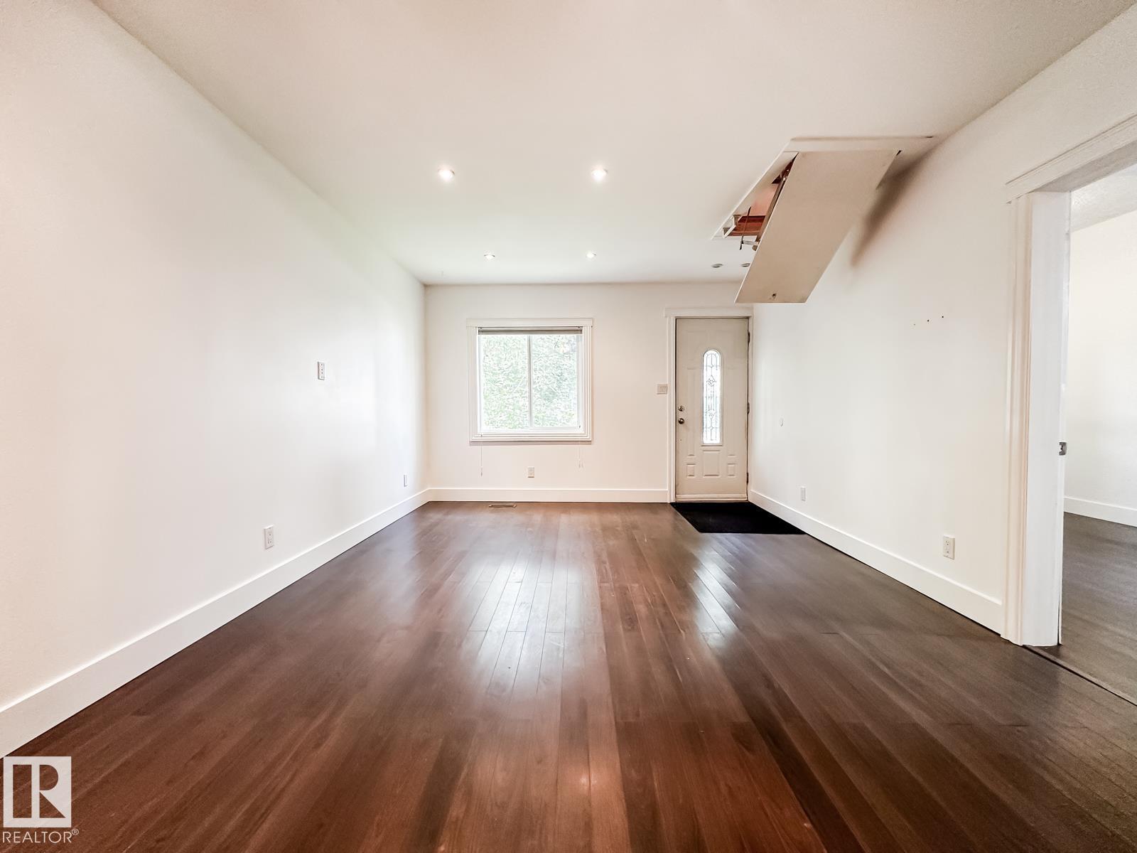 9612 74 Av Nw, Edmonton, Alberta  T6E 1E6 - Photo 10 - E4493879