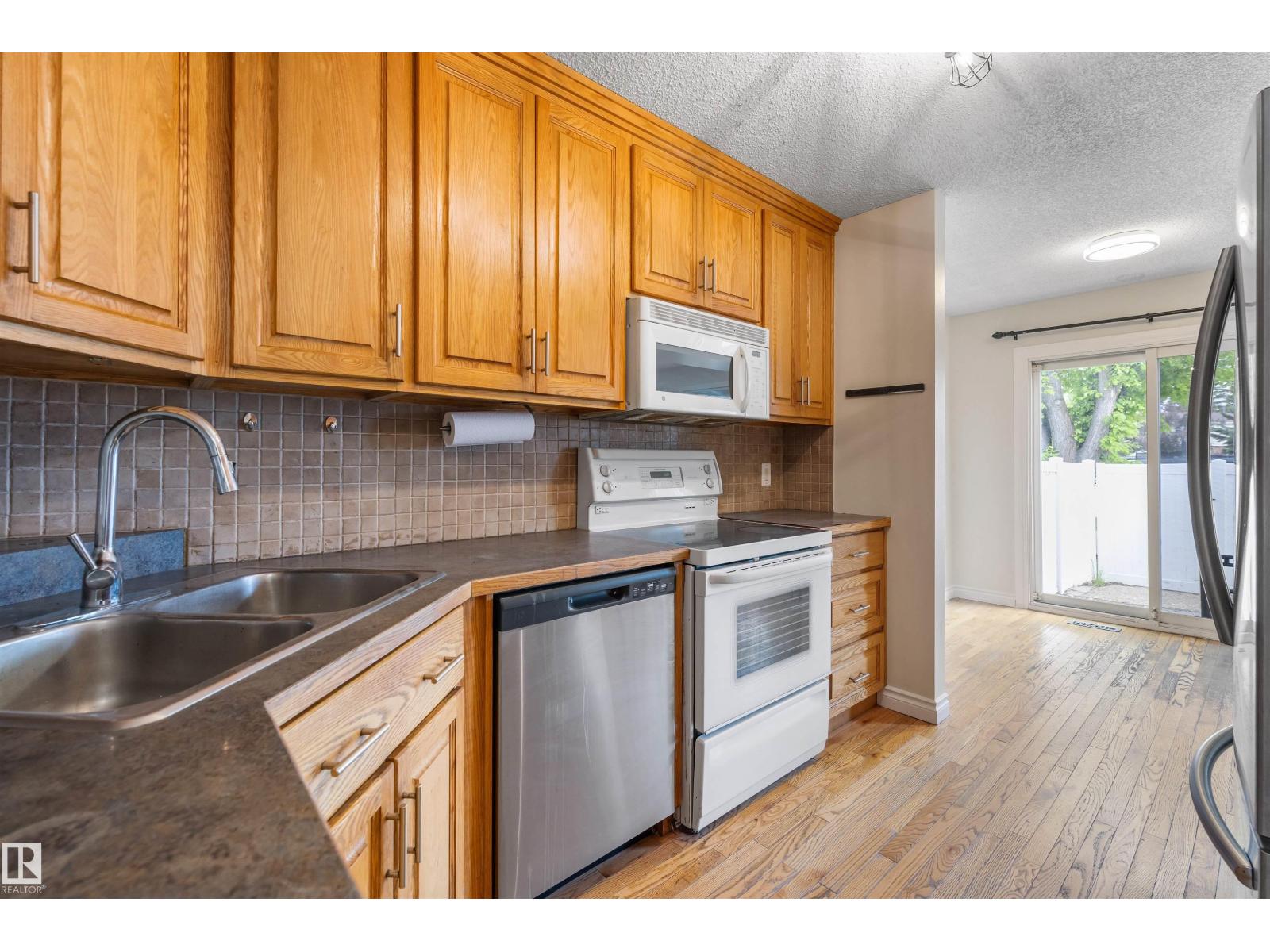 #13 9310 Morinville Dr, Morinville, Alberta  T8R 1J8 - Photo 13 - E4493882