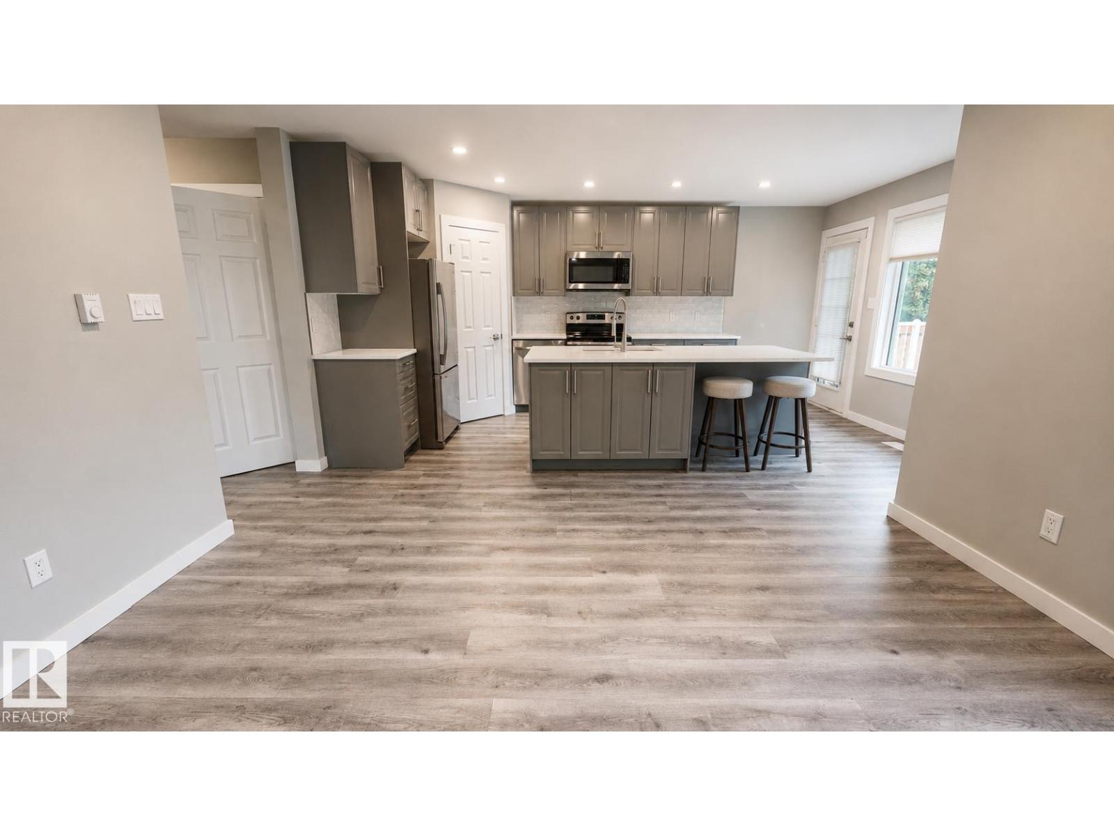 2 Hampton Ct, Sherwood Park, Alberta  T8A 5R5 - Photo 6 - E4493883