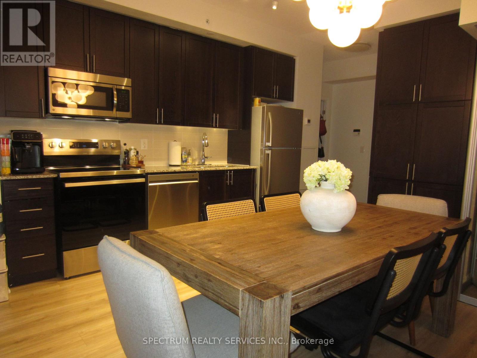 212 - 830 Lawrence Avenue, Toronto, Ontario  M6A 0B6 - Photo 6 - W13450006