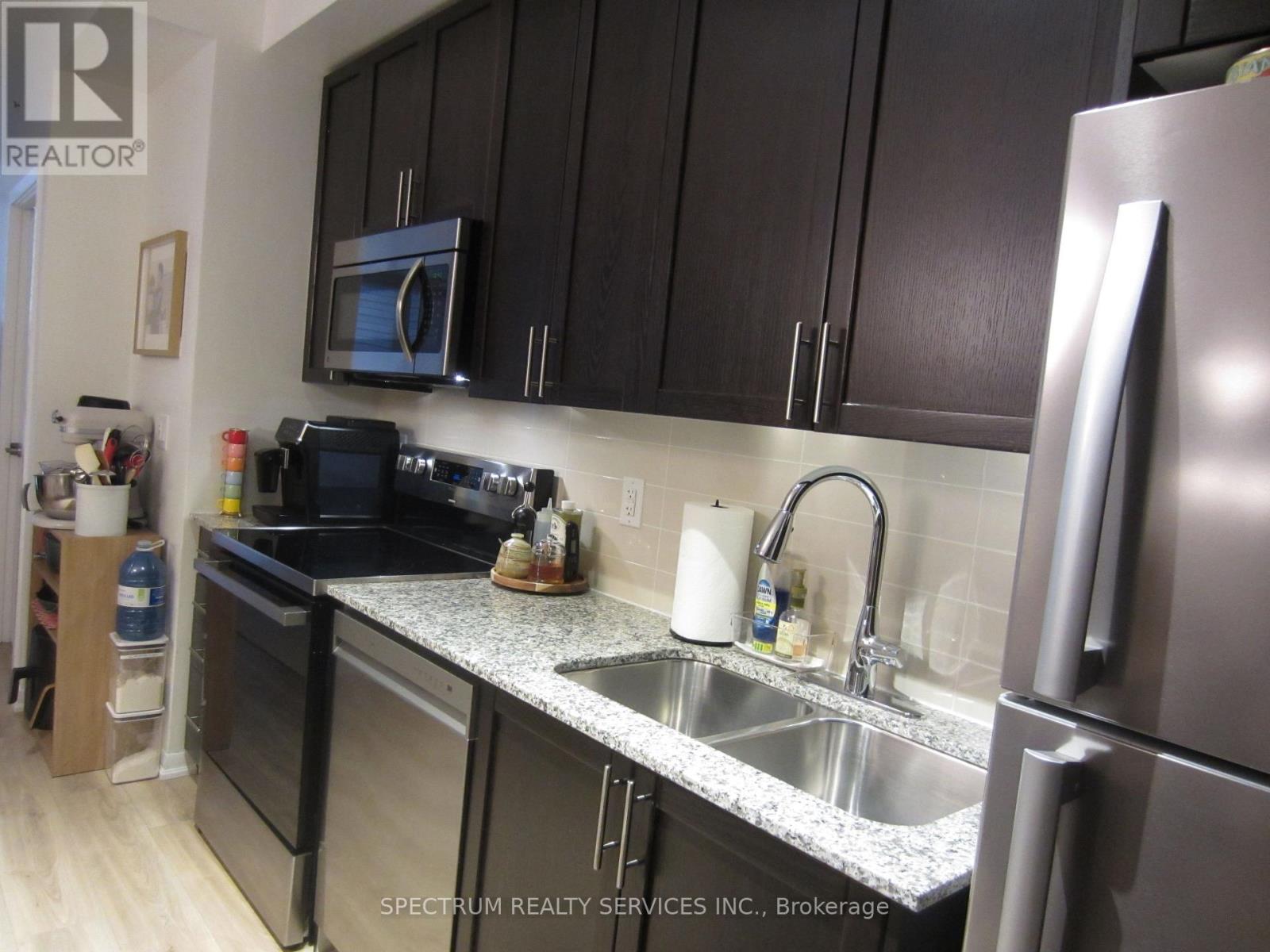 212 - 830 Lawrence Avenue, Toronto, Ontario  M6A 0B6 - Photo 5 - W13450006