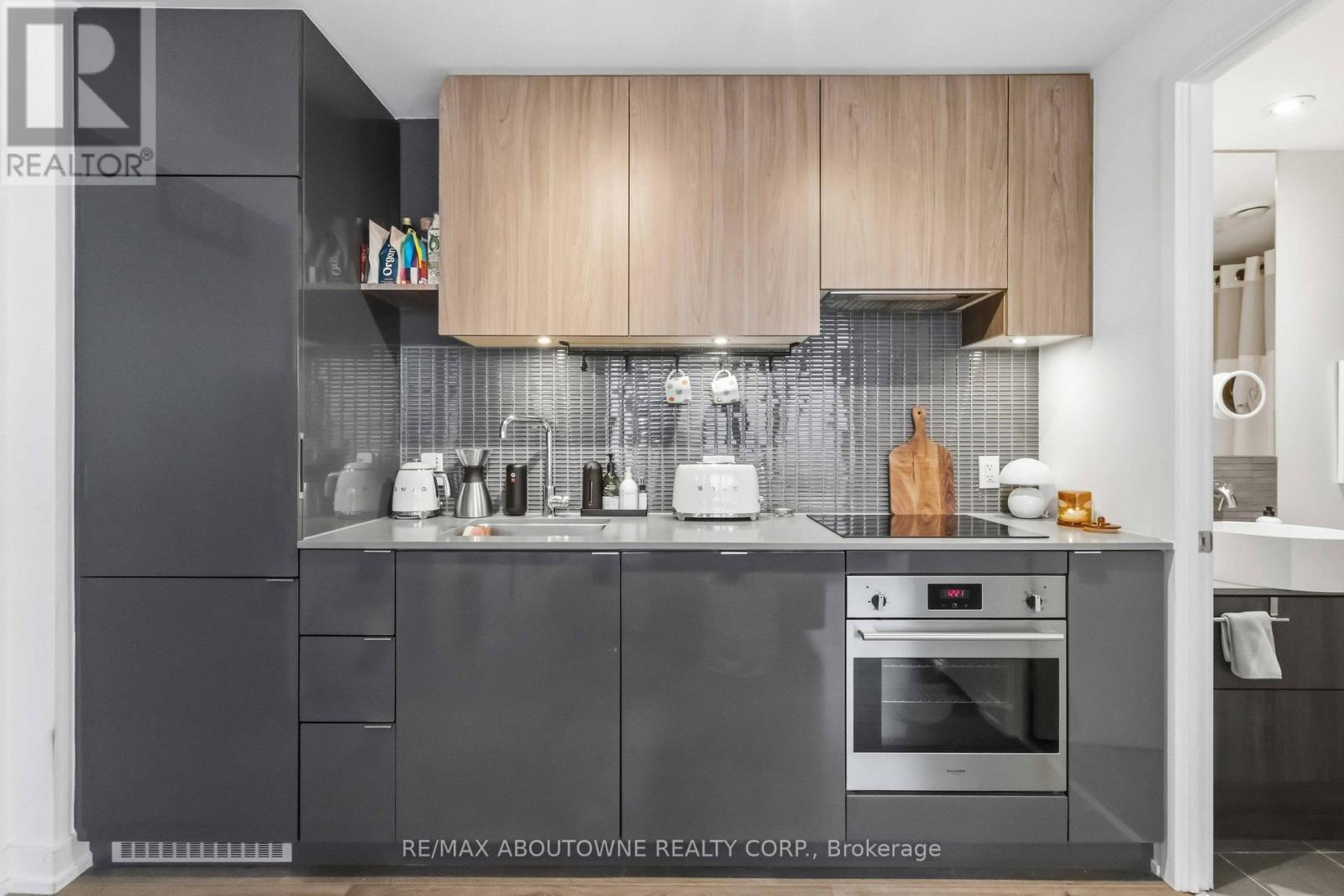 534 - 161 Roehampton Avenue, Toronto, Ontario  M4P 0C8 - Photo 7 - C13426200
