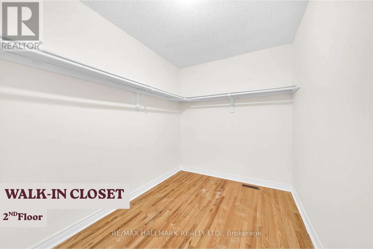 3 Creekview Avenue, Richmond Hill, Ontario  L4C 9X1 - Photo 22 - N13438234