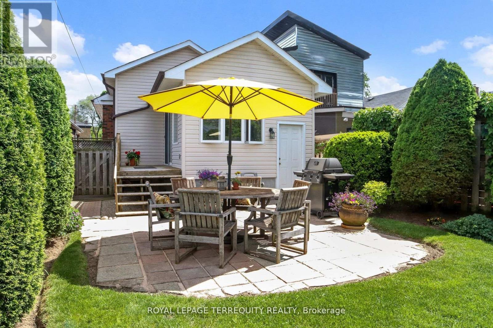 92 Eileen Avenue, Toronto, Ontario  M6N 1V4 - Photo 39 - W13449598