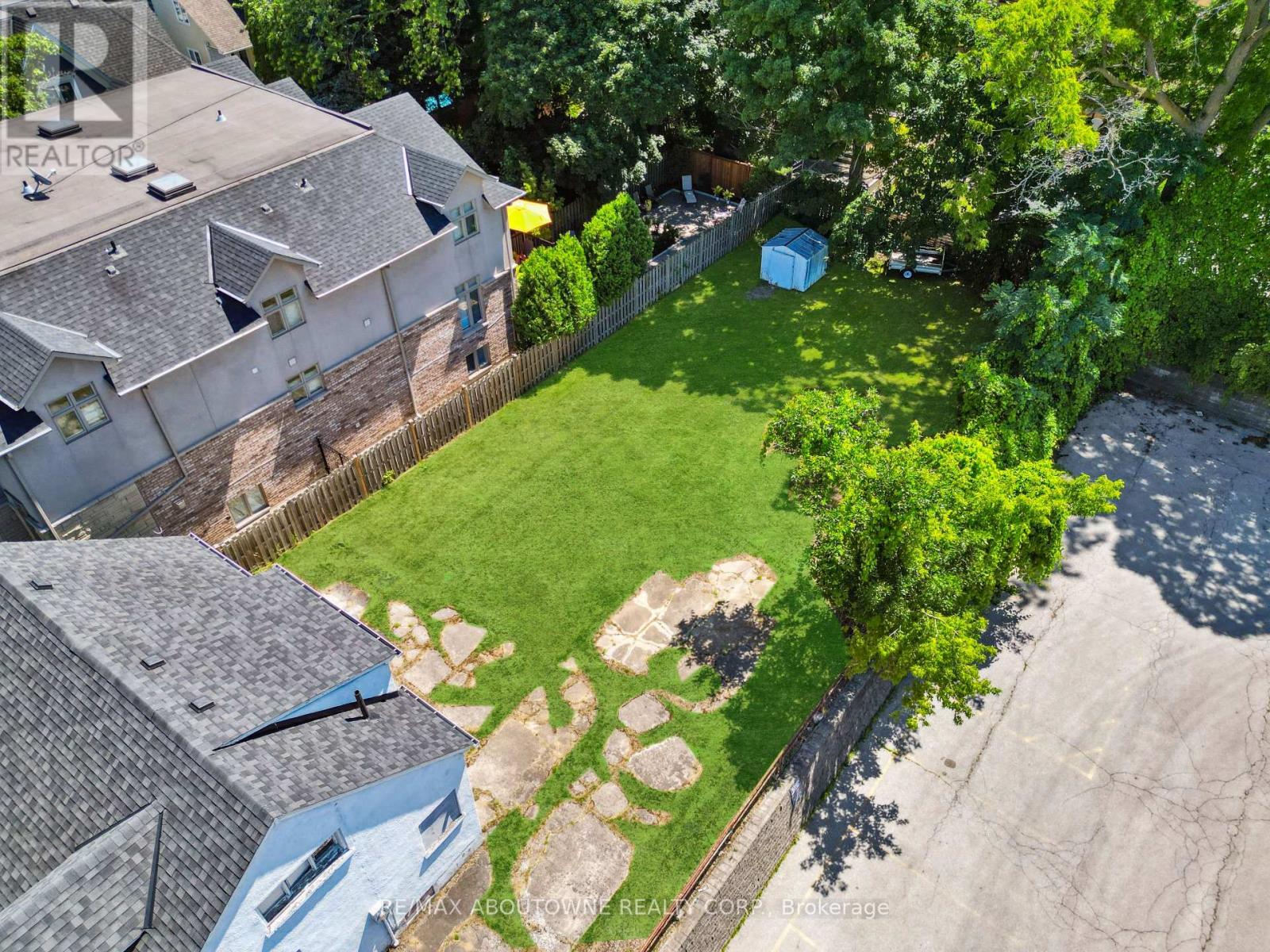 86 Kerr Street, Oakville, Ontario  L6K 3A3 - Photo 20 - W13239788