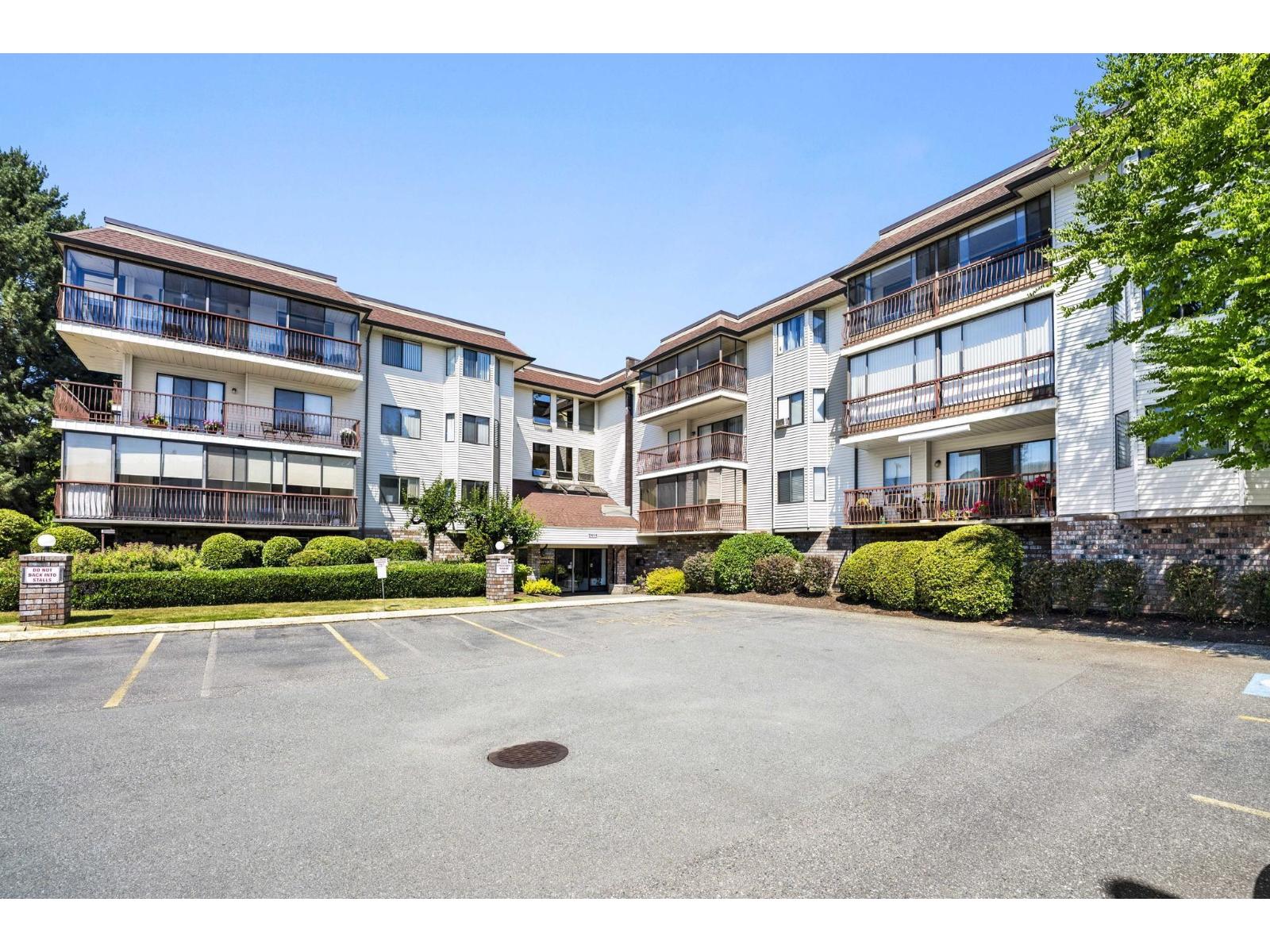 306 2414 Church Street, Abbotsford, British Columbia  V2T 3J7 - Photo 2 - R3135730
