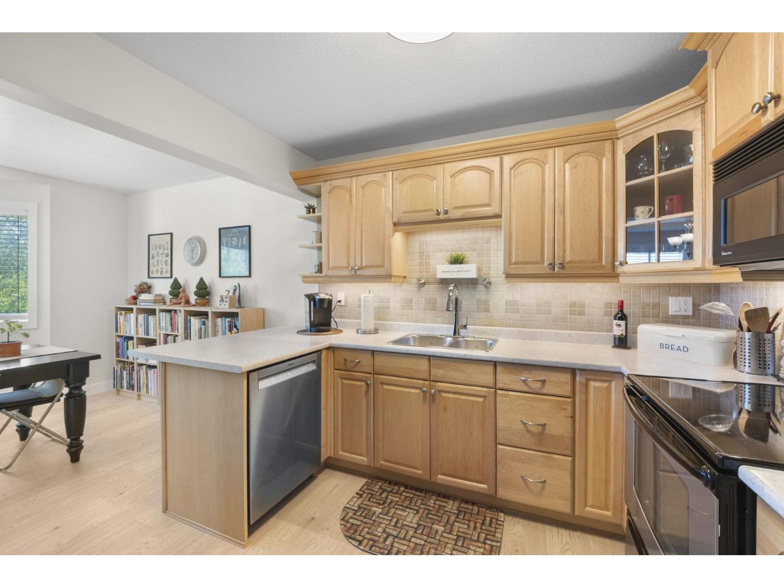 306 2414 Church Street, Abbotsford, British Columbia  V2T 3J7 - Photo 15 - R3135730