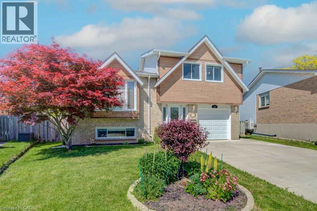 16 Sugar Maple Place, Kitchener, Ontario  N2N 1Y3 - Photo 2 - 40837278