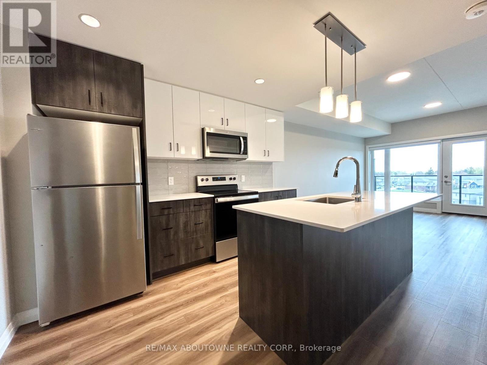 304 - 28 Westhill Drive, Waterloo, Ontario  N2J 0G8 - Photo 3 - X13148618