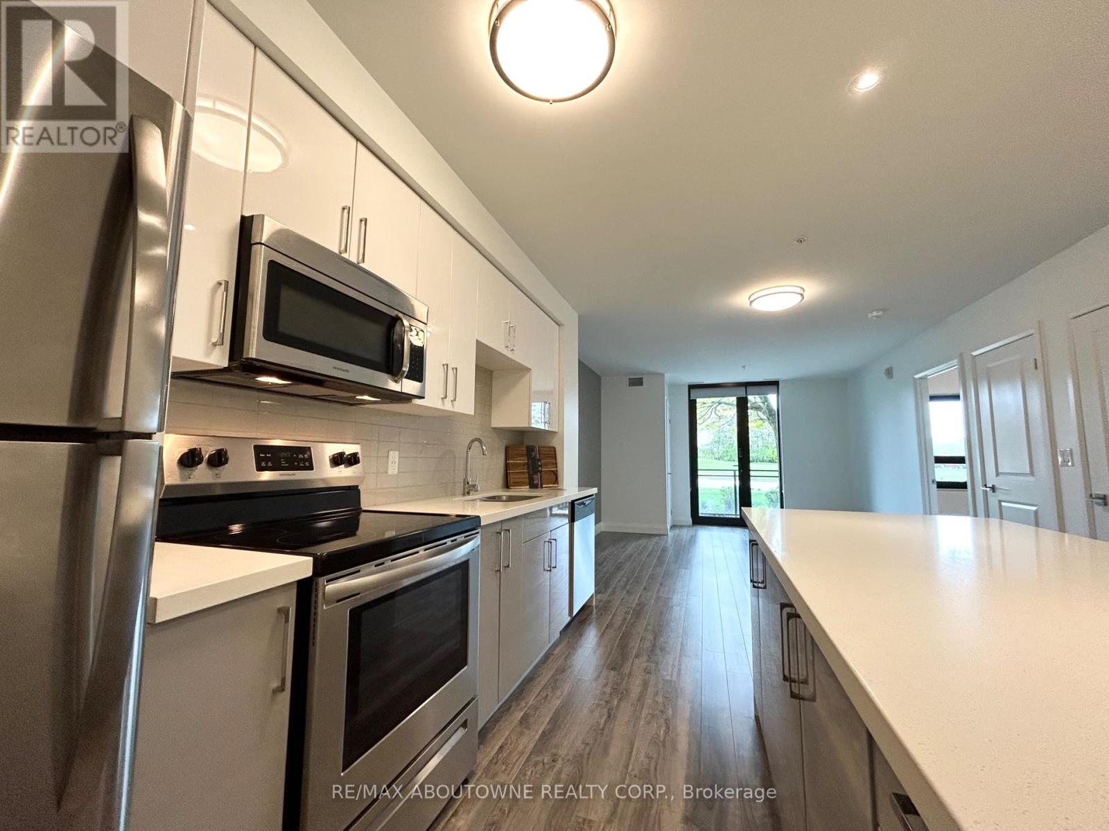 105 - 460b Belmont Avenue W, Kitchener, Ontario  N2M 0B3 - Photo 6 - X13163956