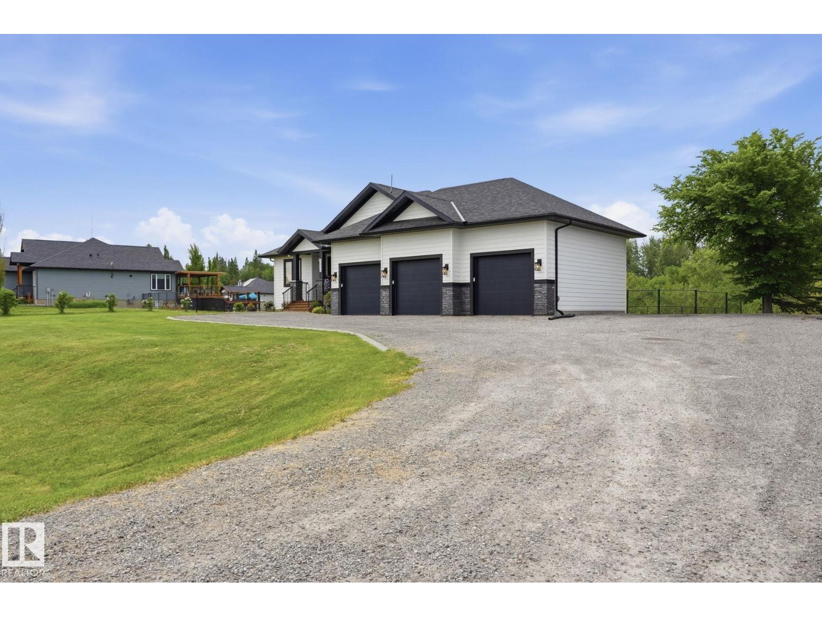 2033 Spring Lake Dr, Rural Parkland County, Alberta  T7Z 0G8 - Photo 4 - E4493886