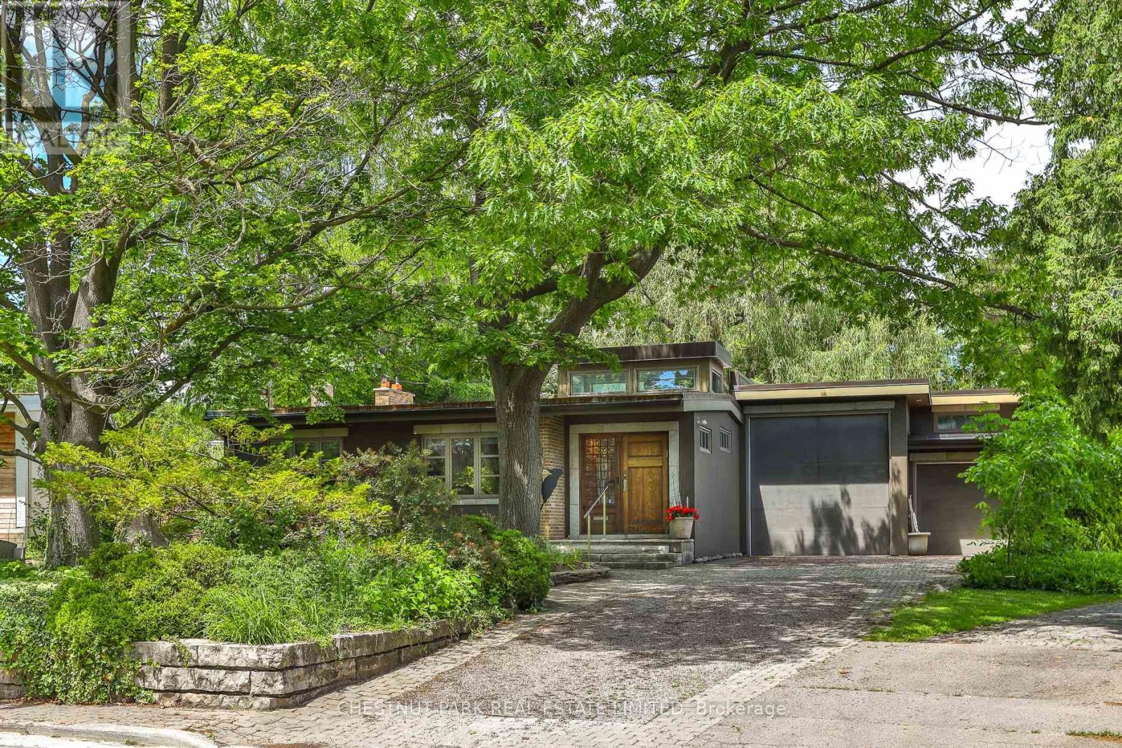 41 Hurlingham Crescent, Toronto, Ontario  M3B 2P9 - Photo 2 - C13450420