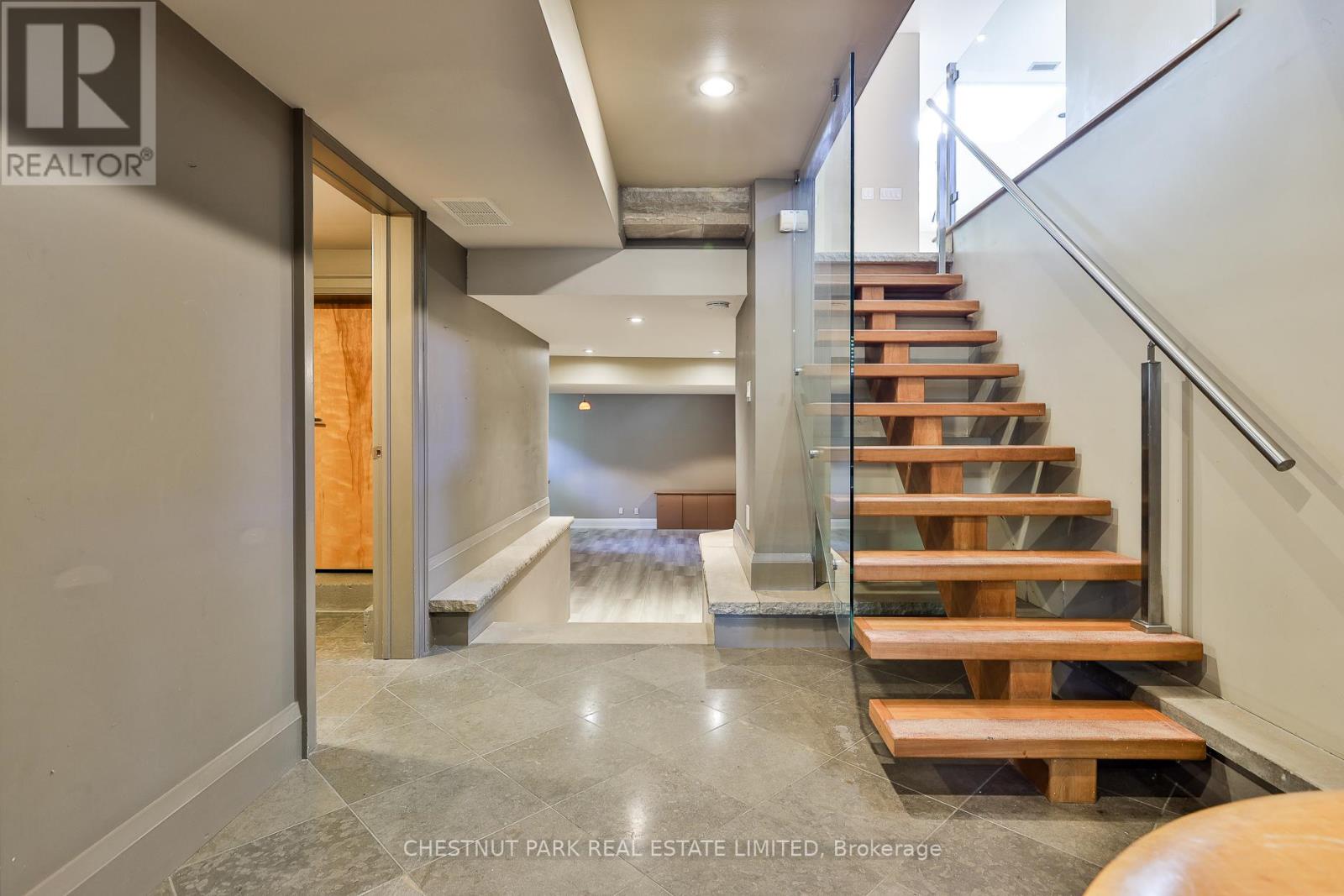 41 Hurlingham Crescent, Toronto, Ontario  M3B 2P9 - Photo 37 - C13450420