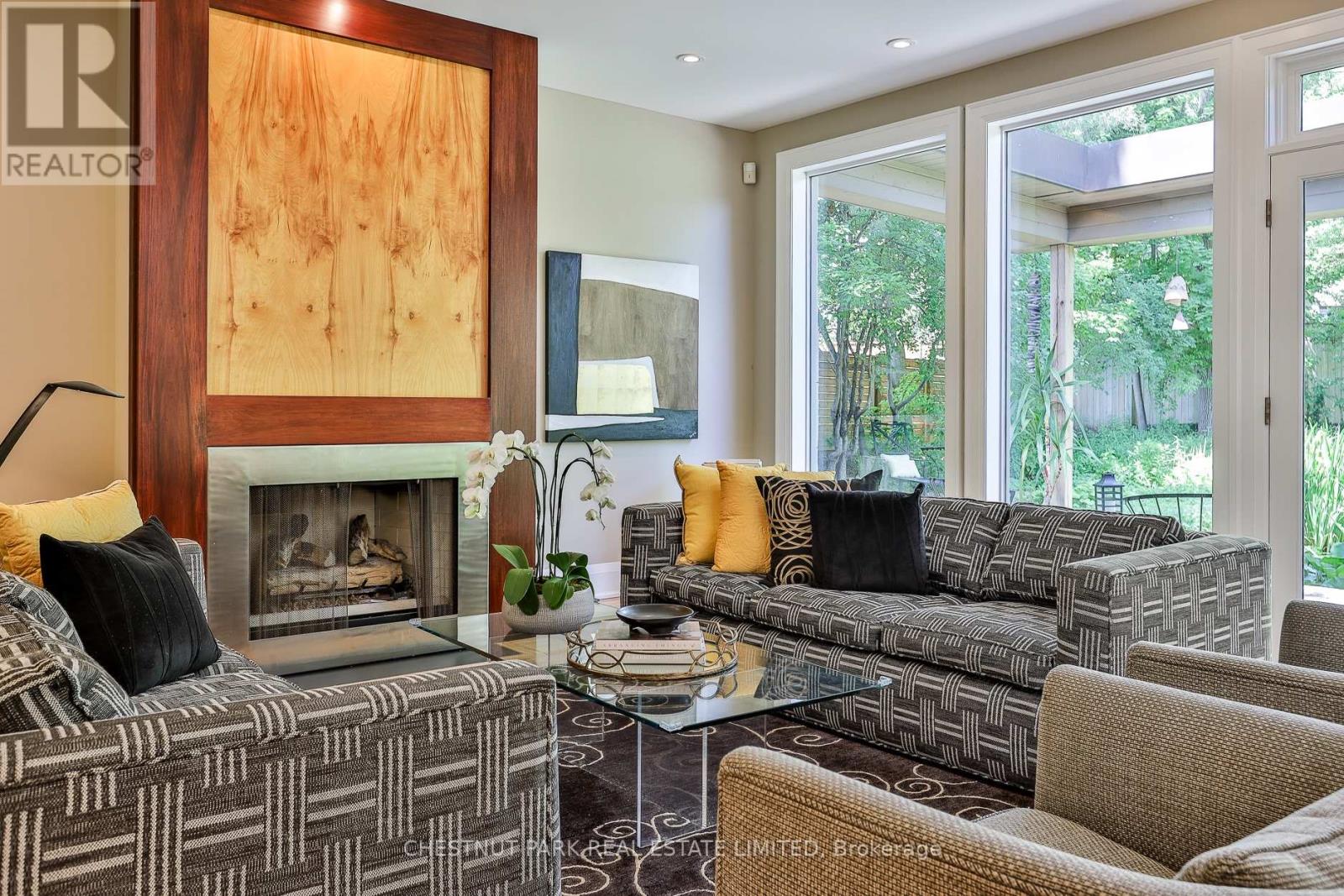 41 Hurlingham Crescent, Toronto, Ontario  M3B 2P9 - Photo 8 - C13450420
