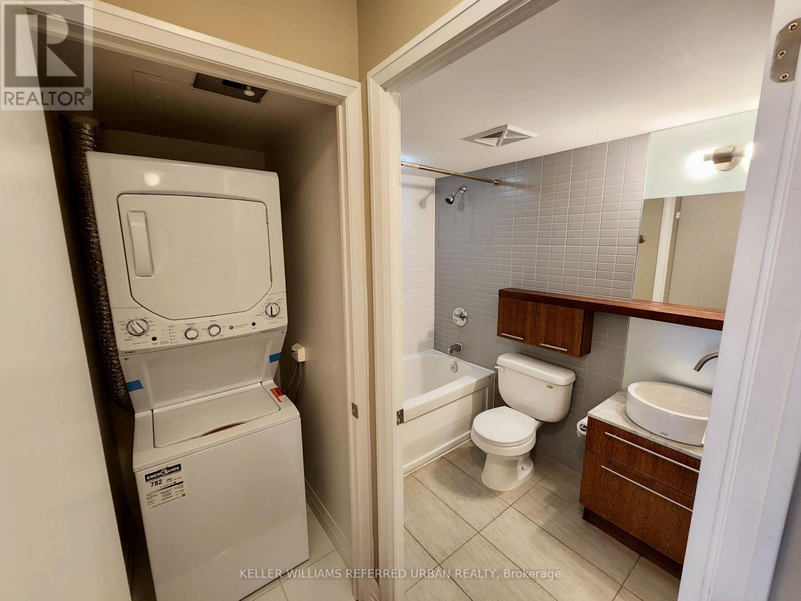 808 - 25 Carlton Street, Toronto, Ontario  M5B 1L4 - Photo 15 - C13450426