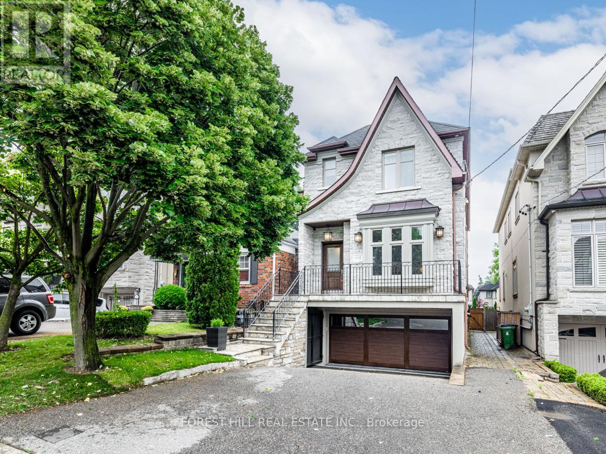 415 DELORAINE AVENUE Toronto (Bedford Park-Nortown), ON M5M 2B9