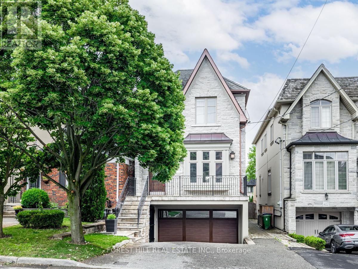 415 DELORAINE AVENUE Toronto (Bedford Park-Nortown), ON M5M 2B9