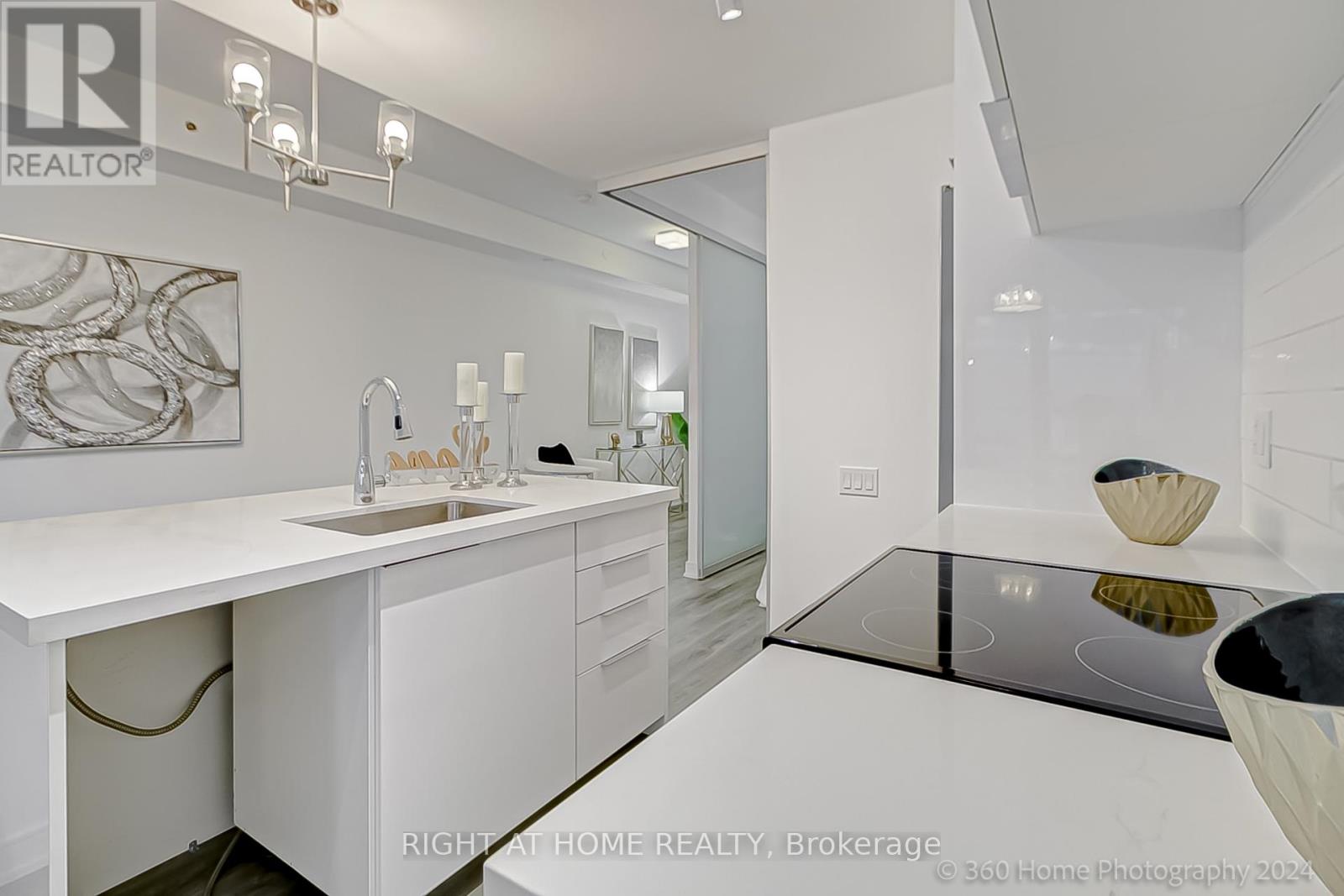 203 - 57 St. Joseph Street, Toronto, Ontario  M5S 0C5 - Photo 11 - C13450496