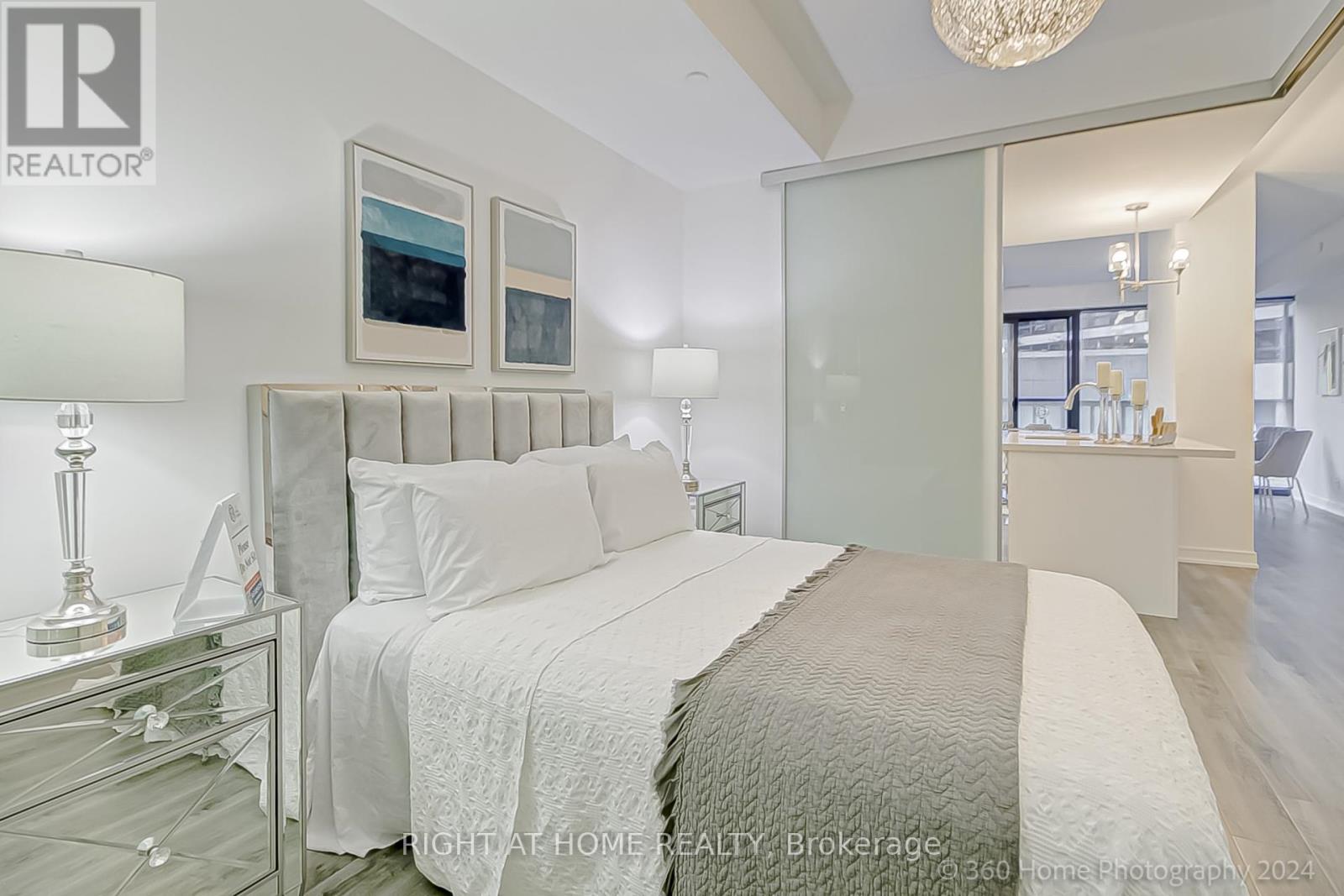 203 - 57 St. Joseph Street, Toronto, Ontario  M5S 0C5 - Photo 17 - C13450496
