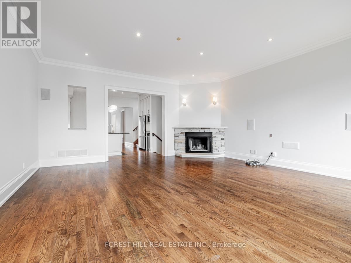 415 Deloraine Avenue, Toronto, Ontario  M5M 2B9 - Photo 16 - C13450500