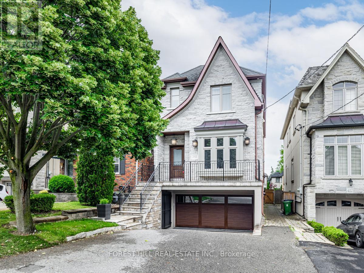 415 Deloraine Avenue, Toronto, Ontario  M5M 2B9 - Photo 6 - C13450500