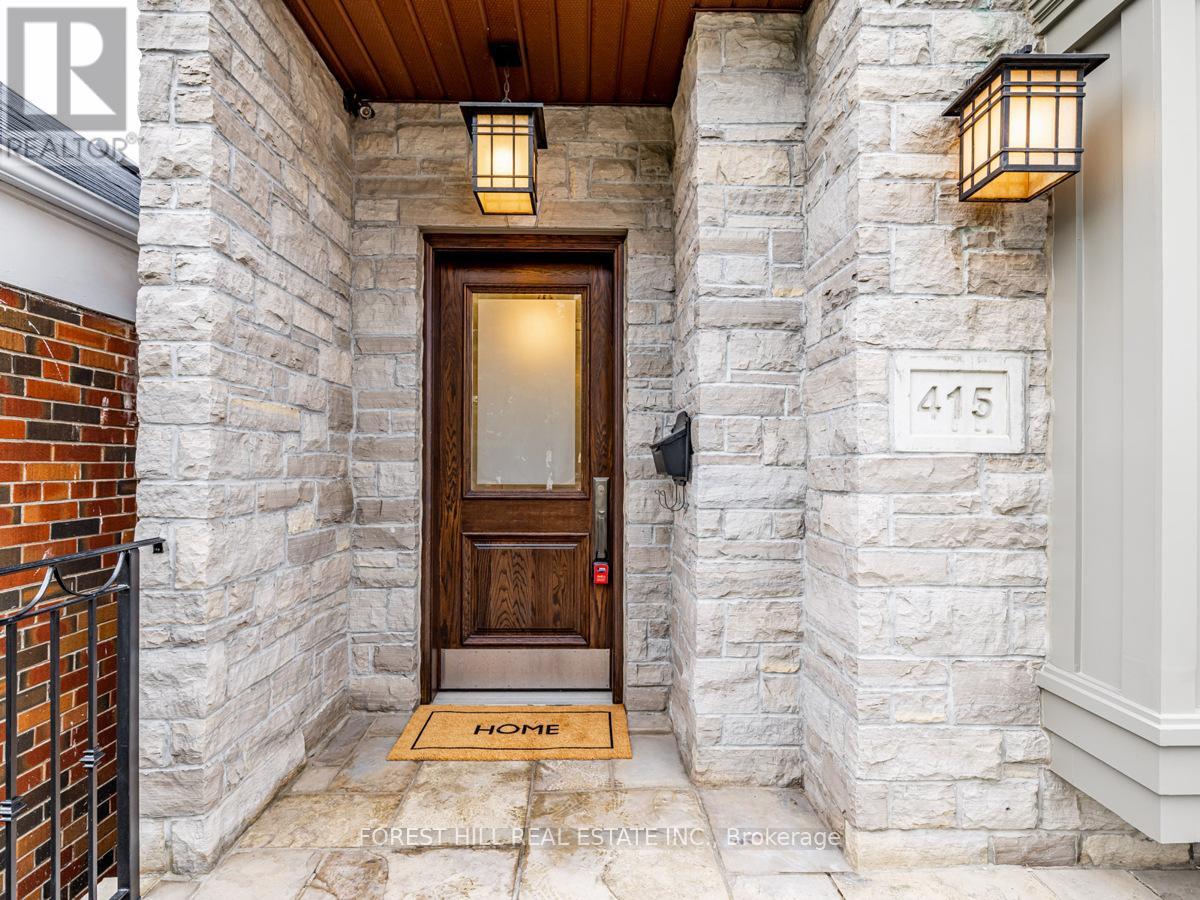 415 Deloraine Avenue, Toronto, Ontario  M5M 2B9 - Photo 8 - C13450500