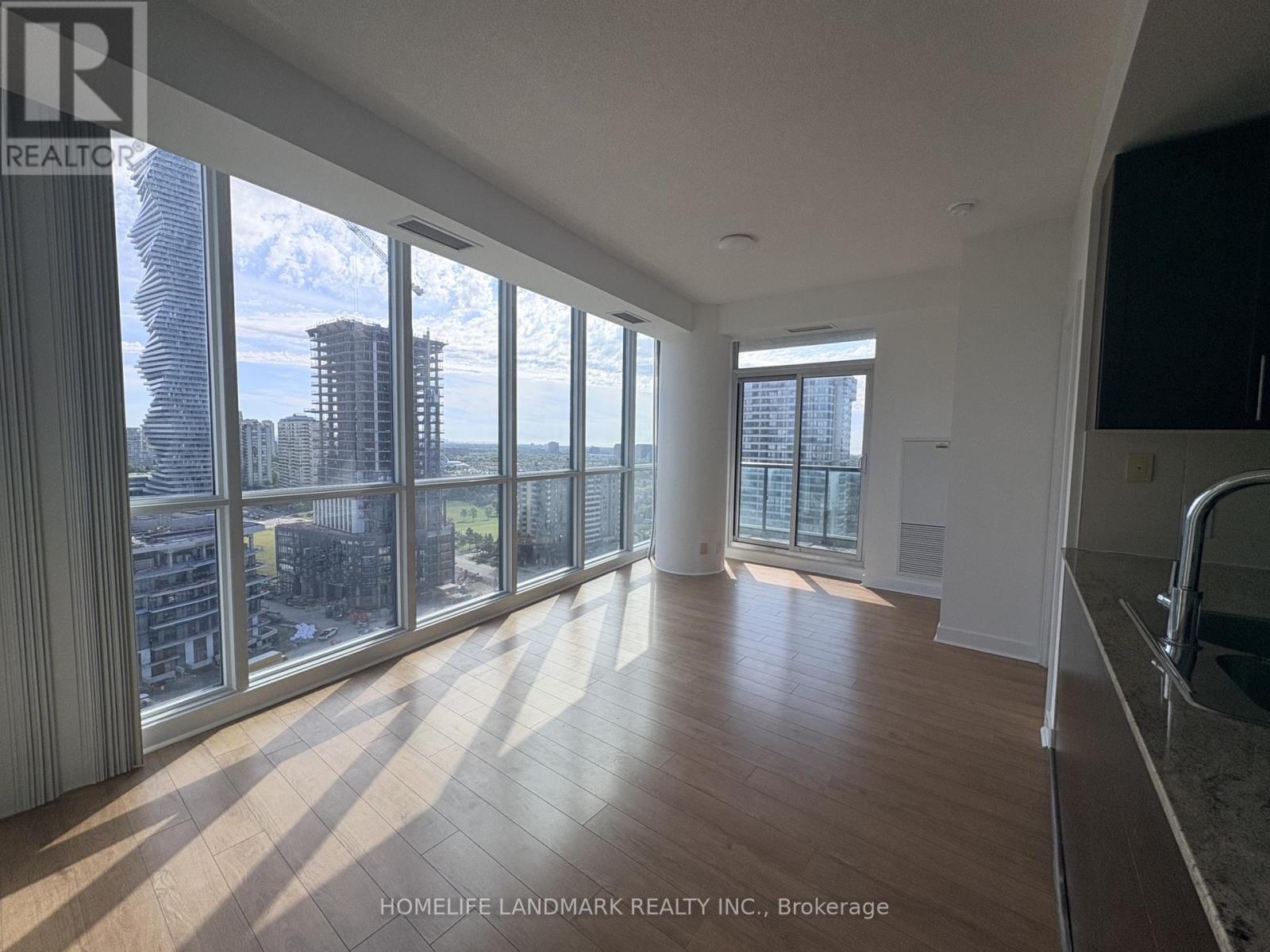 1602 - 3985 Grand Park Drive, Mississauga, Ontario  L5B 0H8 - Photo 5 - W13168546