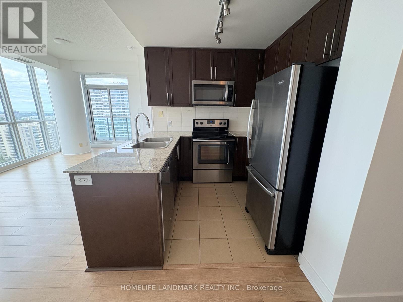 1602 - 3985 Grand Park Drive, Mississauga, Ontario  L5B 0H8 - Photo 4 - W13168546