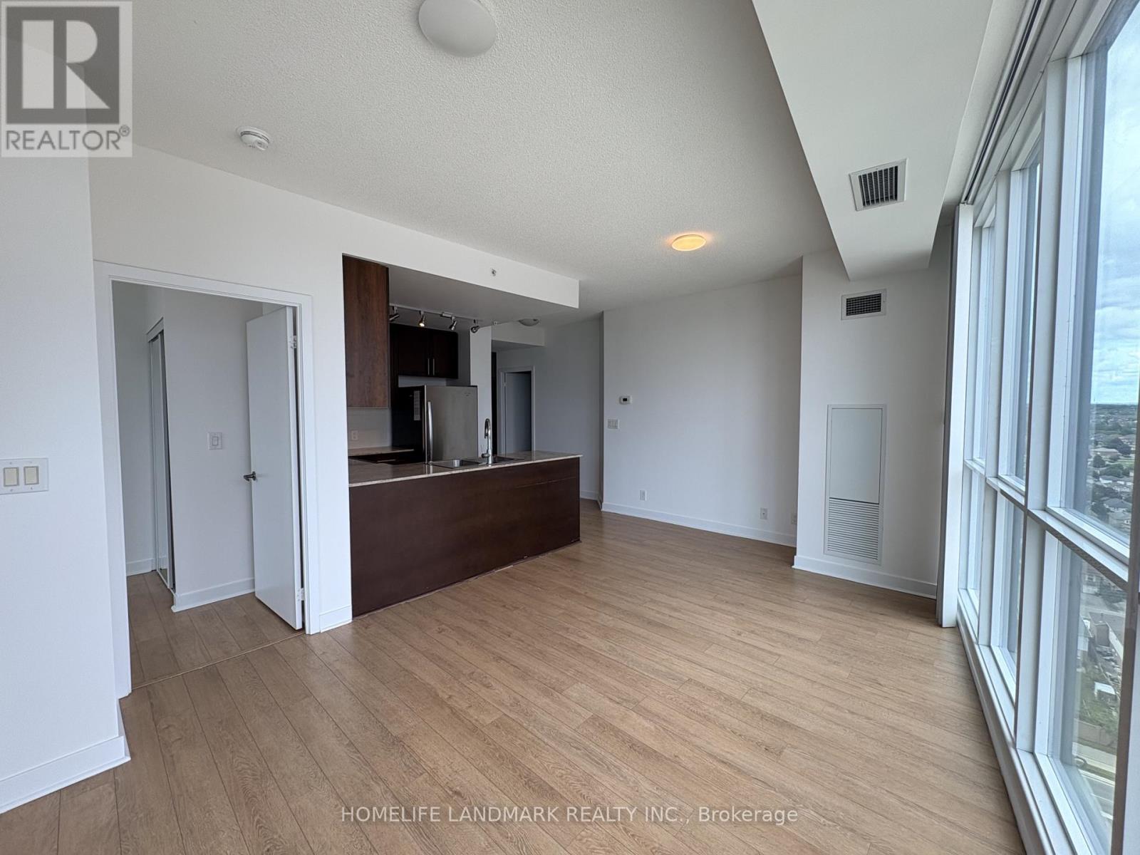 1602 - 3985 Grand Park Drive, Mississauga, Ontario  L5B 0H8 - Photo 2 - W13168546