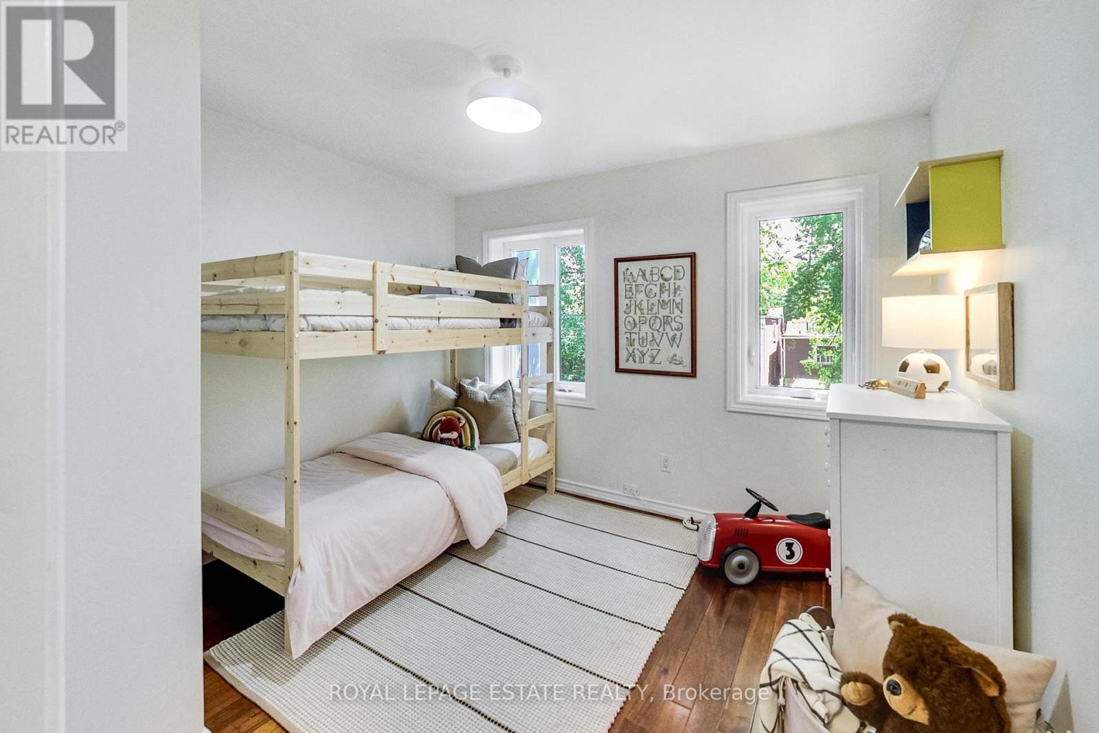 739 Craven Road, Toronto, Ontario  M4L 2Z7 - Photo 13 - E13450176