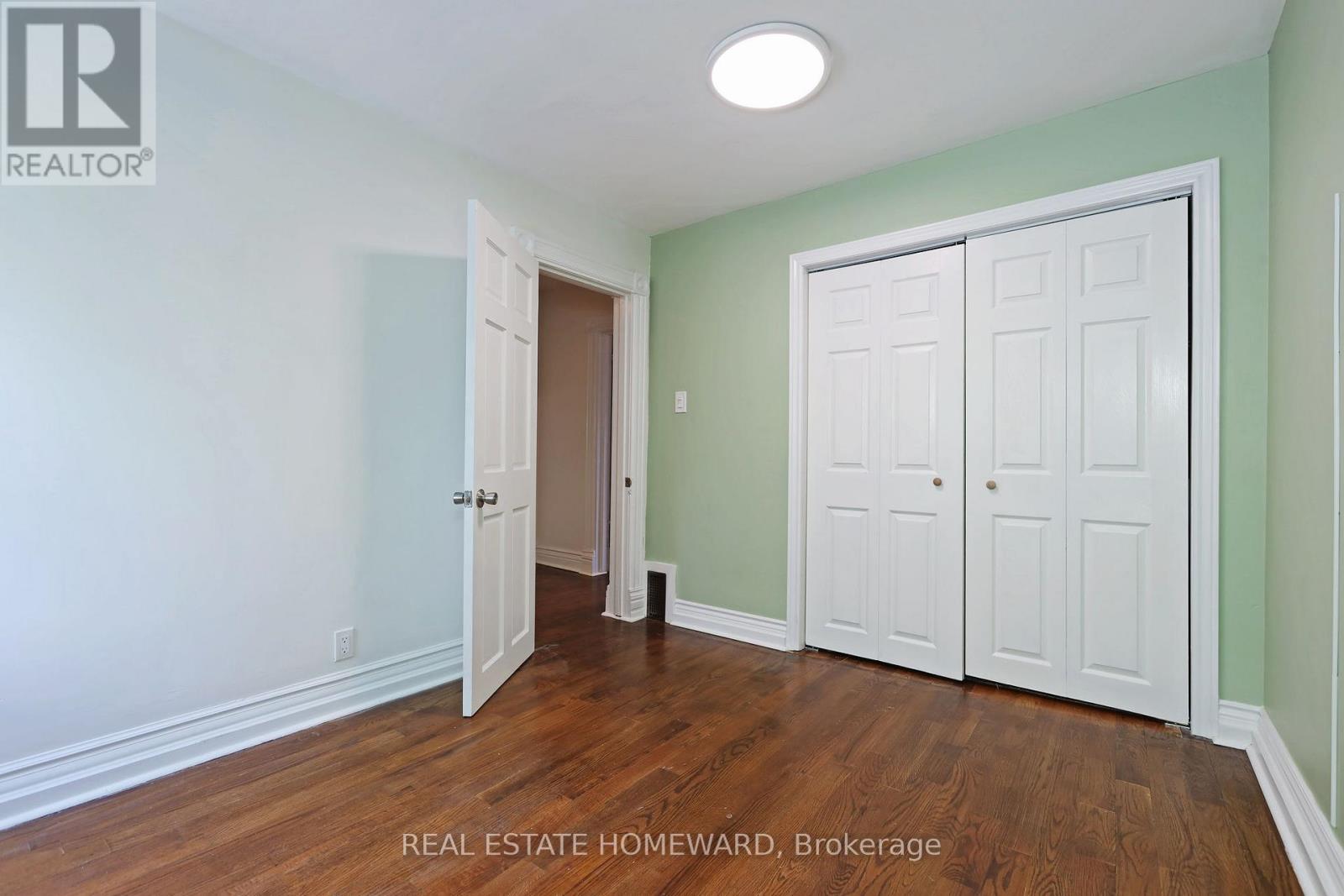 288 Greenwood Avenue, Toronto, Ontario  M4L 2R7 - Photo 18 - E13450234