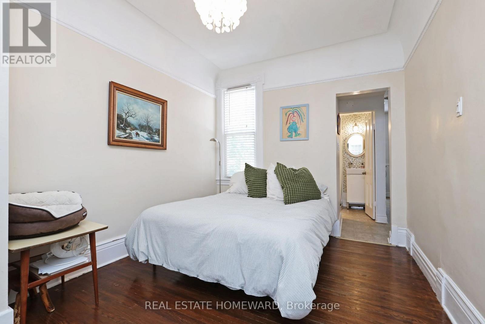288 Greenwood Avenue, Toronto, Ontario  M4L 2R7 - Photo 25 - E13450234