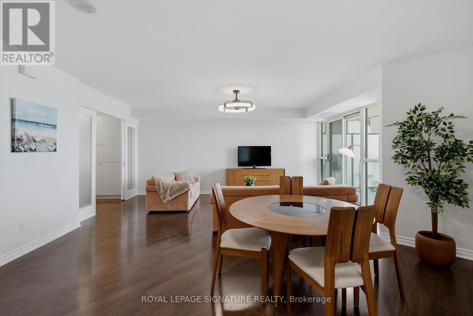 701 - 2020 Mcnicoll Avenue, Toronto, Ontario  M1V 0B5 - Photo 5 - E13450256