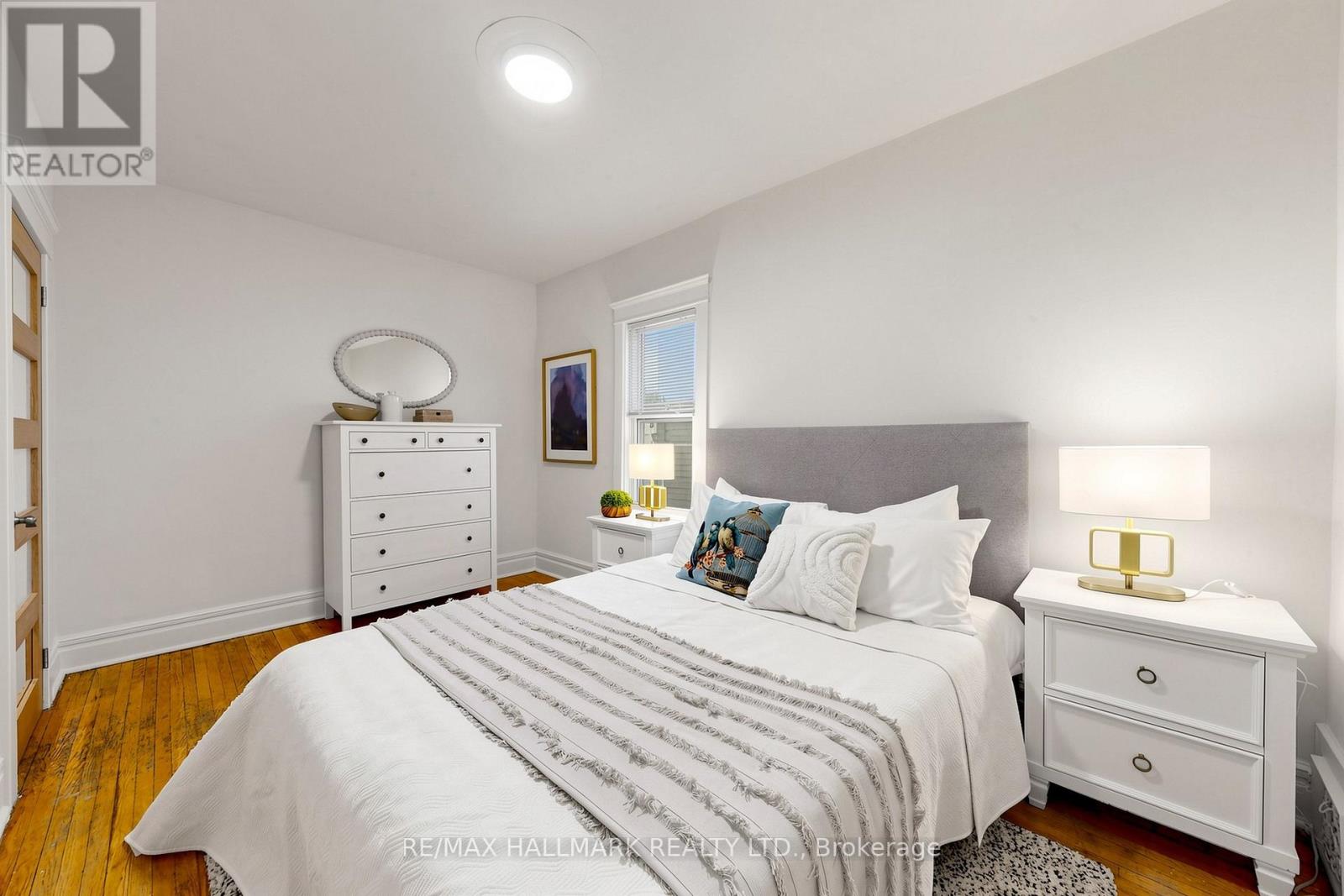 648 Pape Avenue, Toronto, Ontario  M4K 3S3 - Photo 14 - E13450330