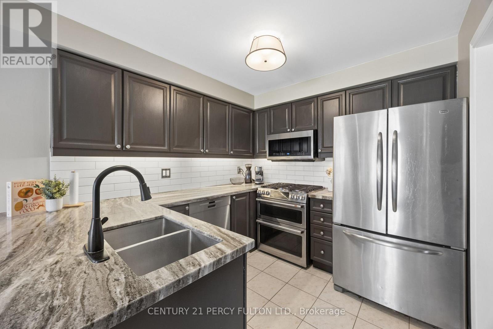 75 Barchester Crescent, Whitby, Ontario  L1M 2L6 - Photo 13 - E13450452