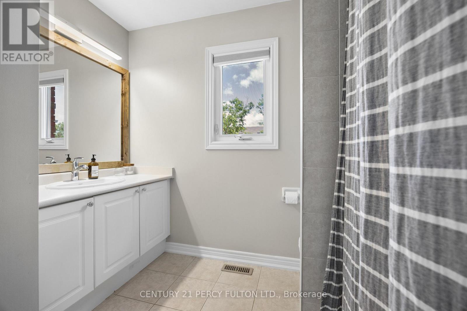 75 Barchester Crescent, Whitby, Ontario  L1M 2L6 - Photo 18 - E13450452