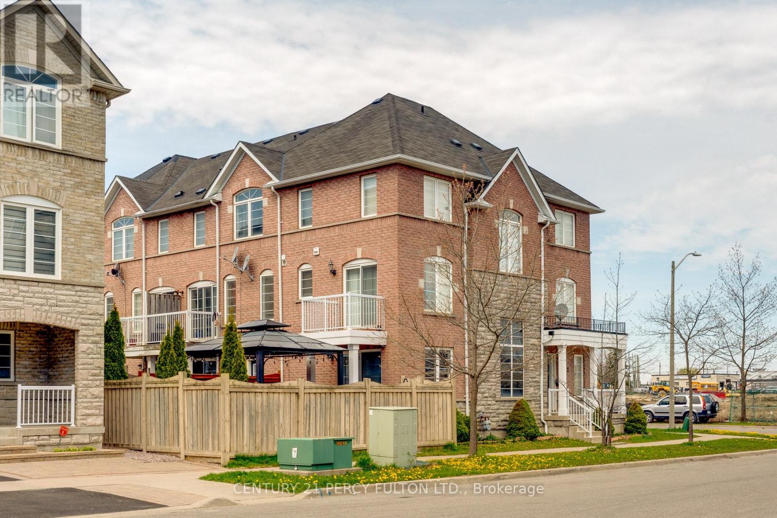 2 Talbotshire Street, Ajax, Ontario  L1S 0A6 - Photo 3 - E13450506