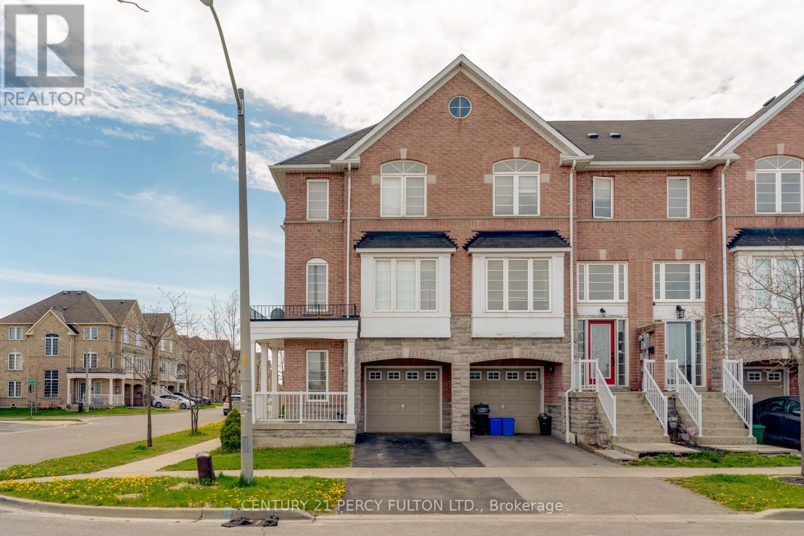 2 Talbotshire Street, Ajax, Ontario  L1S 0A6 - Photo 4 - E13450506