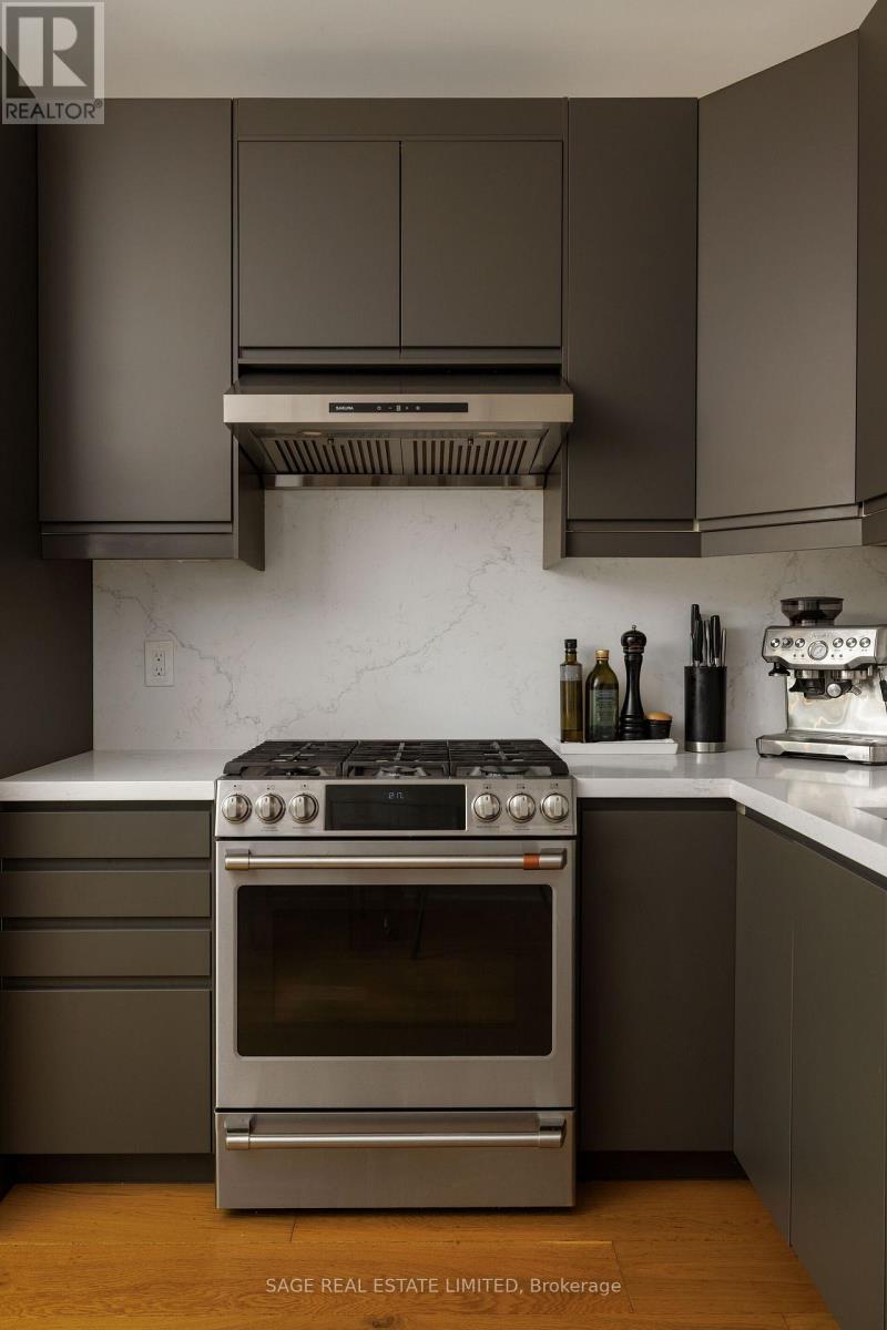 283 Booth Avenue, Toronto, Ontario  M4M 2M7 - Photo 22 - E13450508