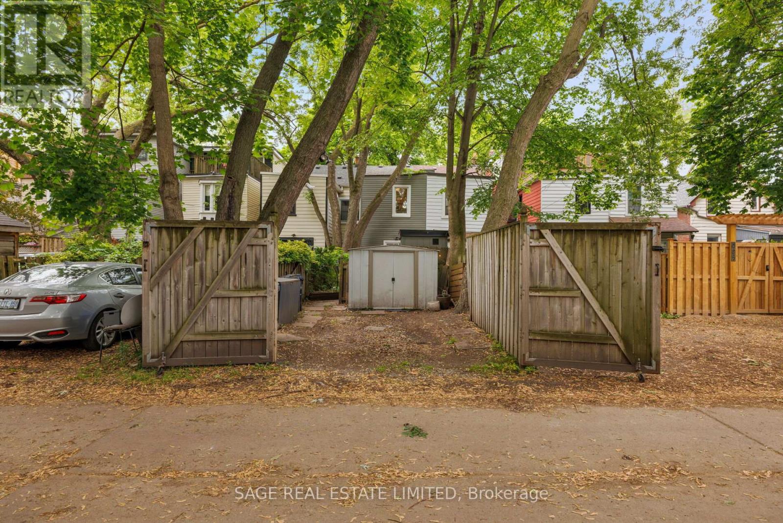 283 Booth Avenue, Toronto, Ontario  M4M 2M7 - Photo 29 - E13450508