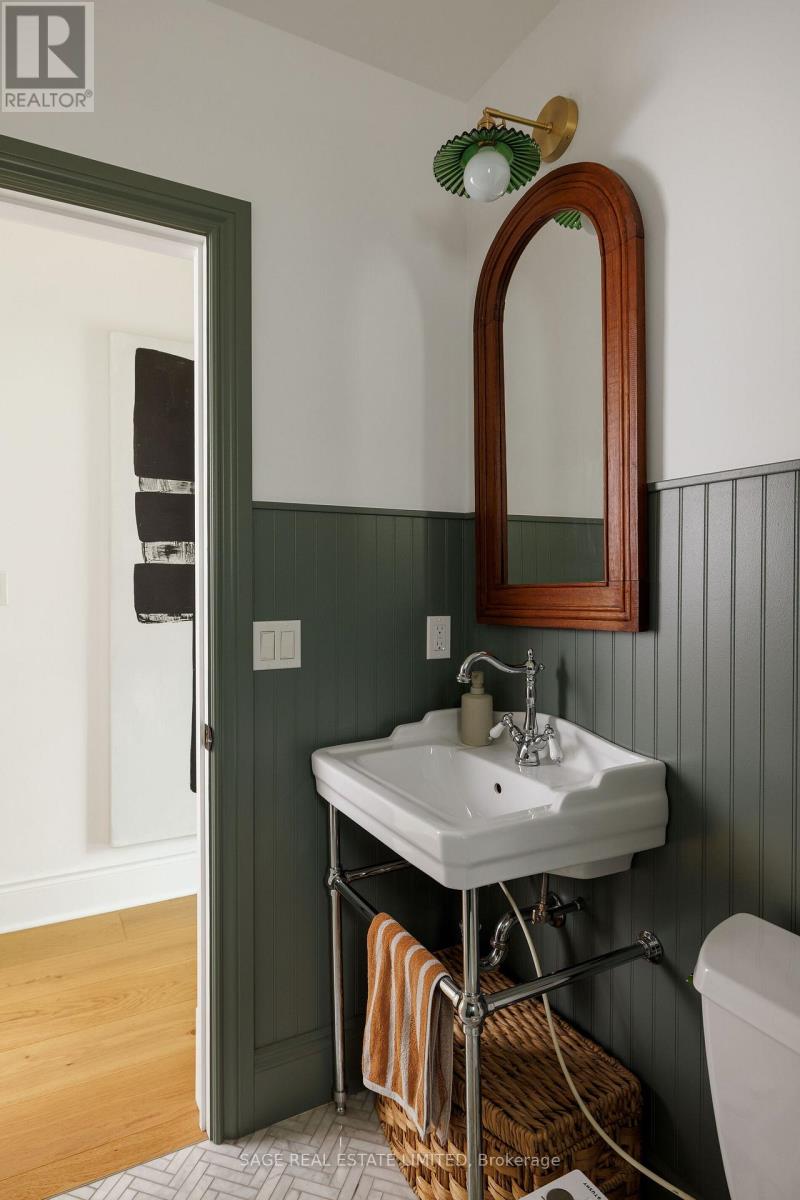 283 Booth Avenue, Toronto, Ontario  M4M 2M7 - Photo 30 - E13450508