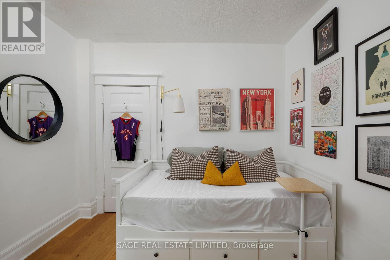 283 Booth Avenue, Toronto, Ontario  M4M 2M7 - Photo 38 - E13450508
